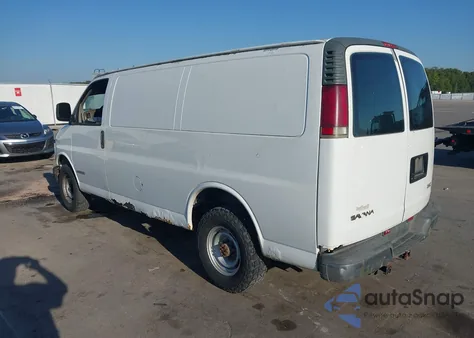 2001 Chevrolet Express from USA, damaged, VIN 1GCHG35RX11216702